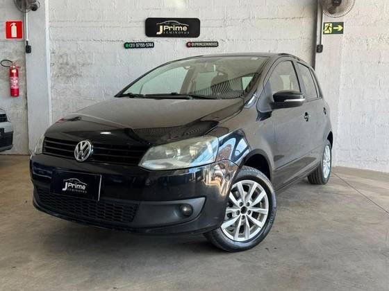 VOLKSWAGEN FOX 1.6 MI 8V FLEX 4P MANUAL VOLKSWAGEN FOX 1.6 MI 8V FLEX 4P MANUAL